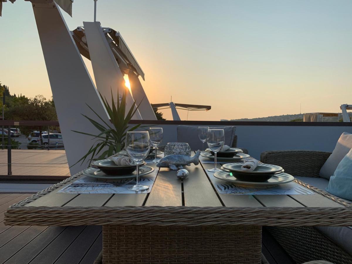 Sirena Floating House Portoroz Villa ภายนอก รูปภาพ